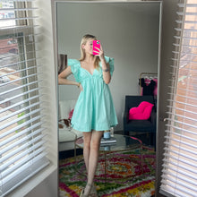 Load image into Gallery viewer, Effortless Mini Dress- Mint
